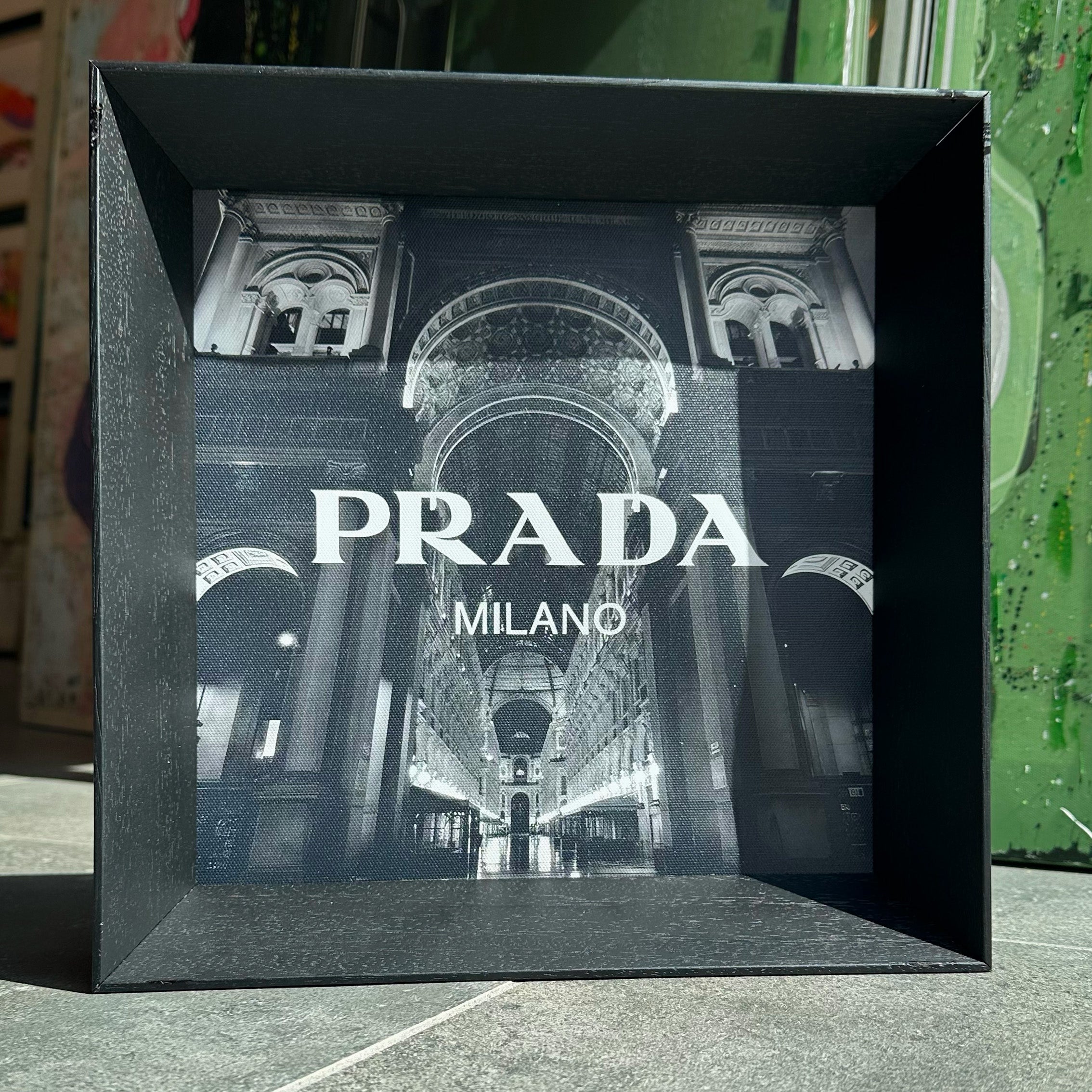 OTTO x Prada - 29,5 x 29,5 cm